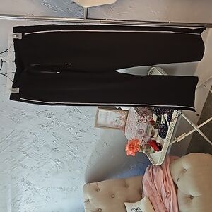 Lululemon On the Right Track split ankle track pants. Size 6.